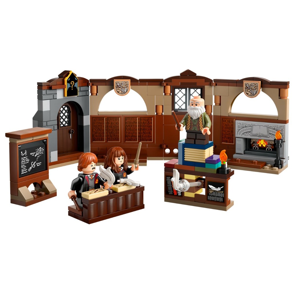 LEGO 76442 Harry Potter Hogwarts Castle Charms Class | My Toy Shop
